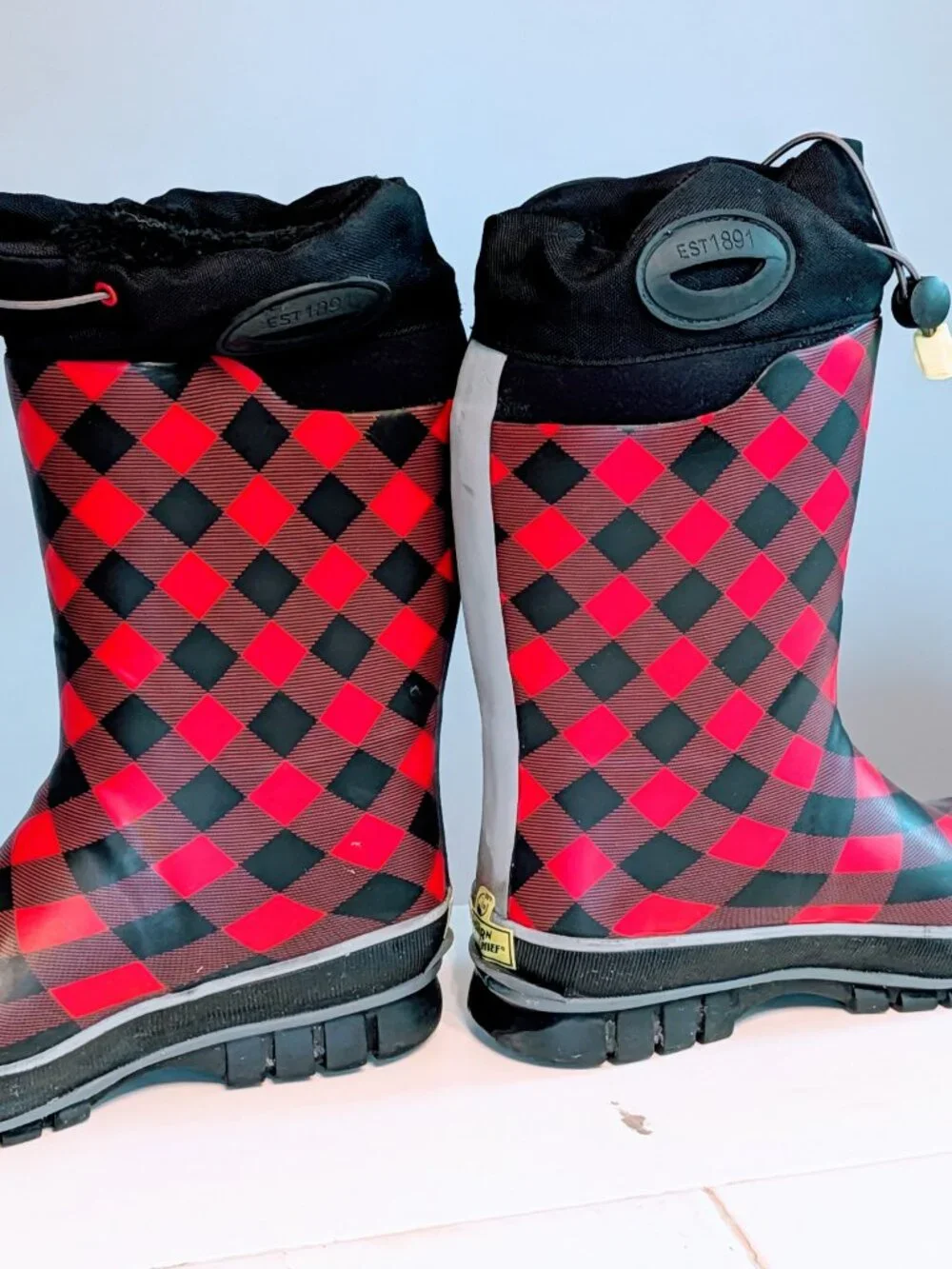 Western Chief Girls Snow Rain Boots Sz 4 Red Black Plaid Felt Liner Waterproof
